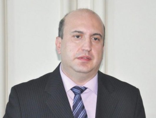 Rectorul Universităţii 
